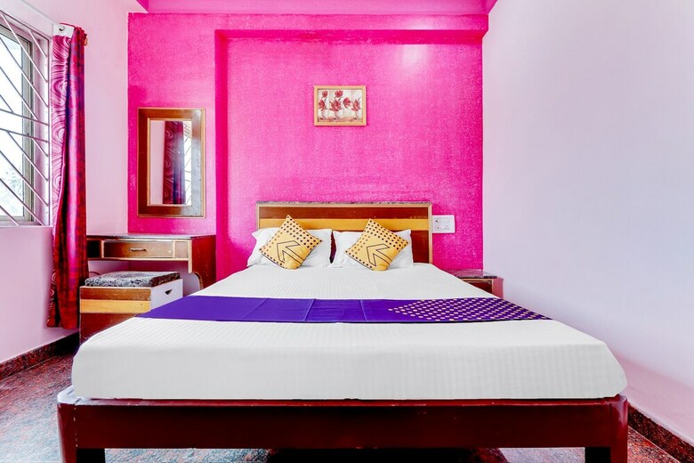 Hotel Spot On 62188 Sahara Residency