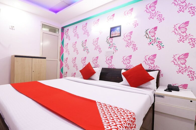 Hotel Oyo 49535 Attrap Residency