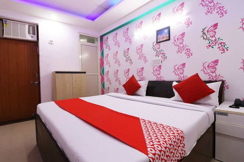 Hotel Oyo 49535 Attrap Residency