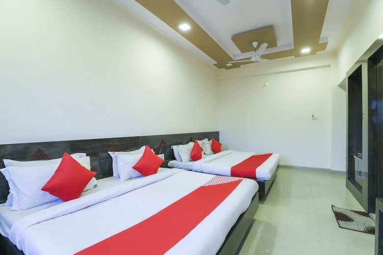 Spot On 62100 Hotel Hill Top