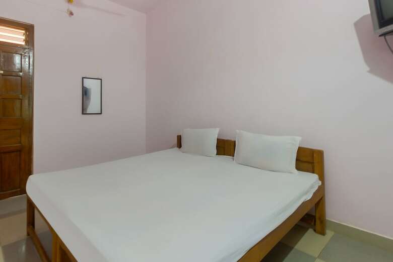 Hotel Spot On 44262 Jaideep Lodge