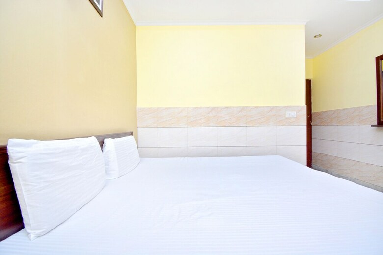 Spot On 41347 Hotel Royal Occassions