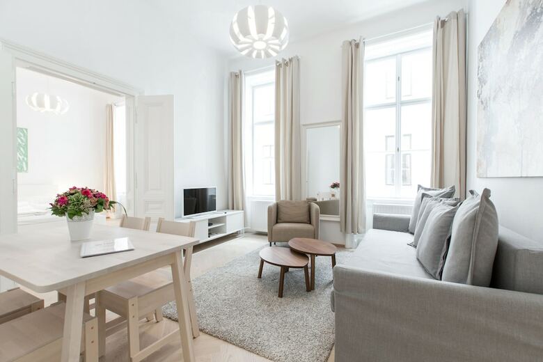 Heymi Apartments In City Center