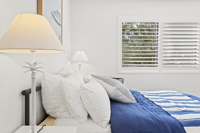 Apartamentos Shoreline, Unit 15,1 Intrepid Close