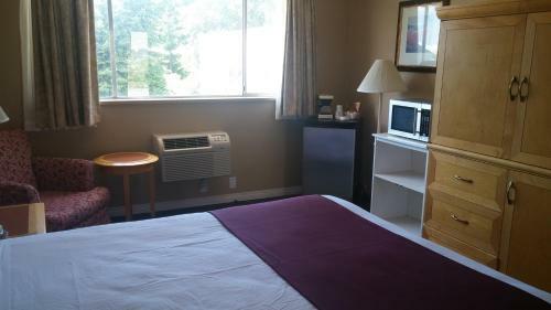 Sunnycrest Motel