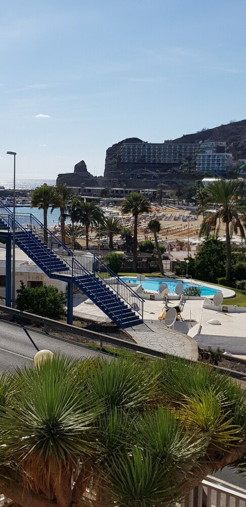 Apartment 3 Mins From Puerto Rico Beach