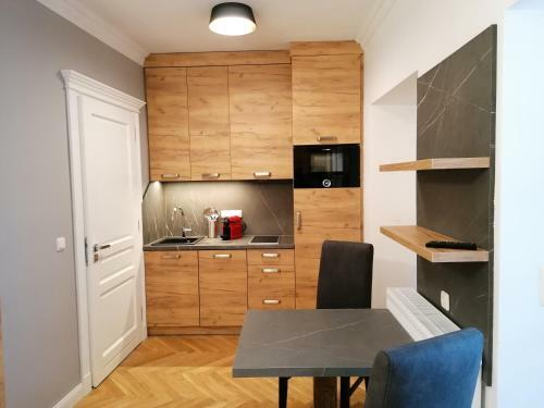 Aparthotel Golden Star - Premium Apartments