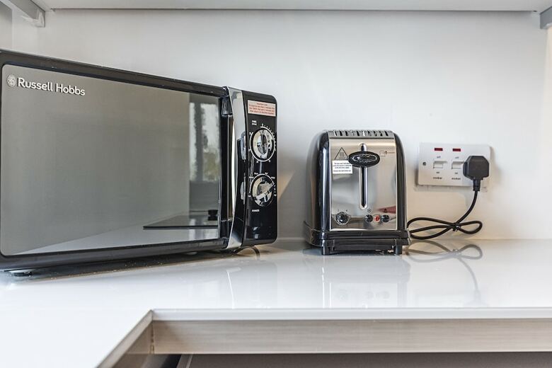 Modern 2 Bedroom Lewisham Apartment