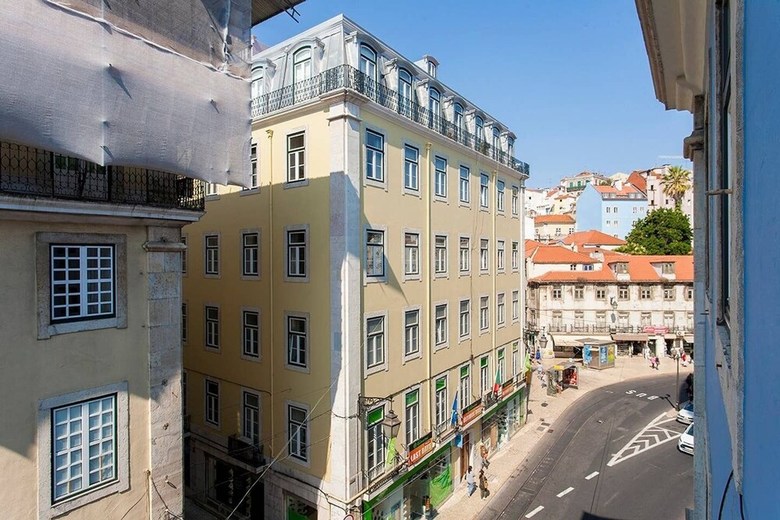 Figueira Square Downtown Deluxe Apartment Rentexperience
