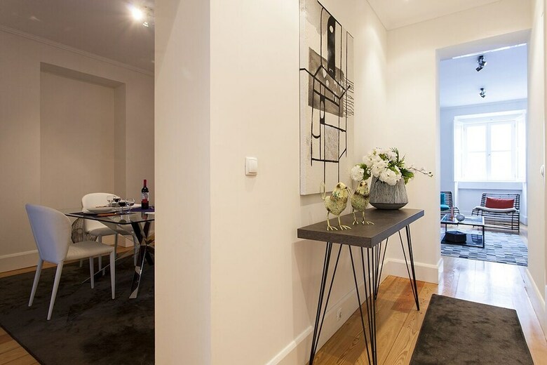 Downtown Blue VII Apartment Rentexperience