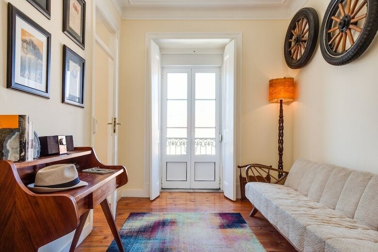 Fernando Pessoa Apartment Rentexperience