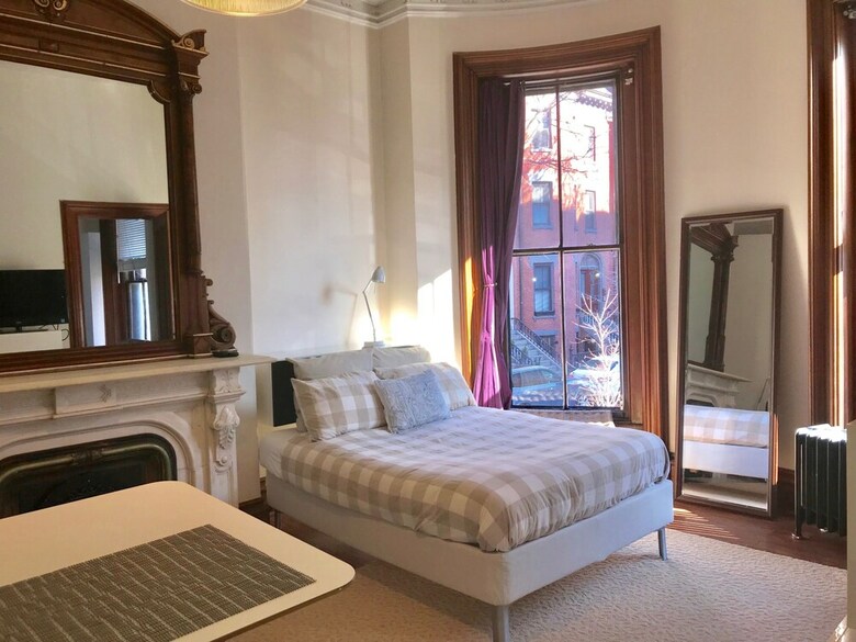 Boutique Apartments By The Upton Collection