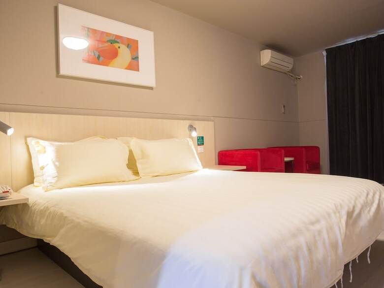 Hotel Jinjiang Inn Shanghai Wanping Rd. S