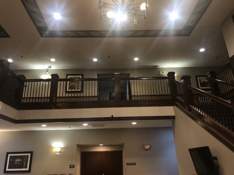 Hotel Norwood Inn & Suites