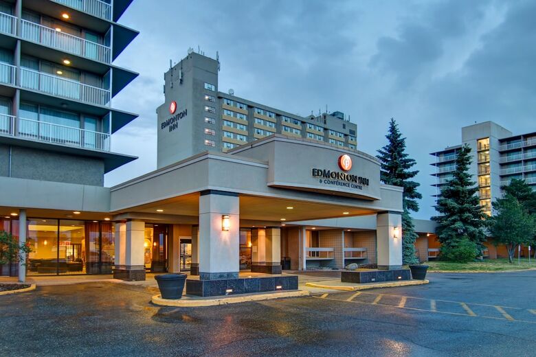 Hotel Edmonton Inn And Conference Centre