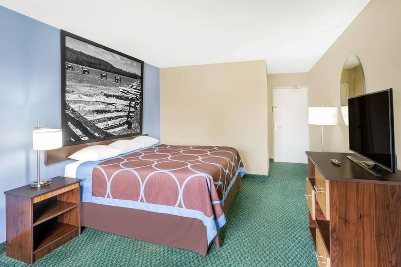 Motel Super 8 By Wyndham Bentonville