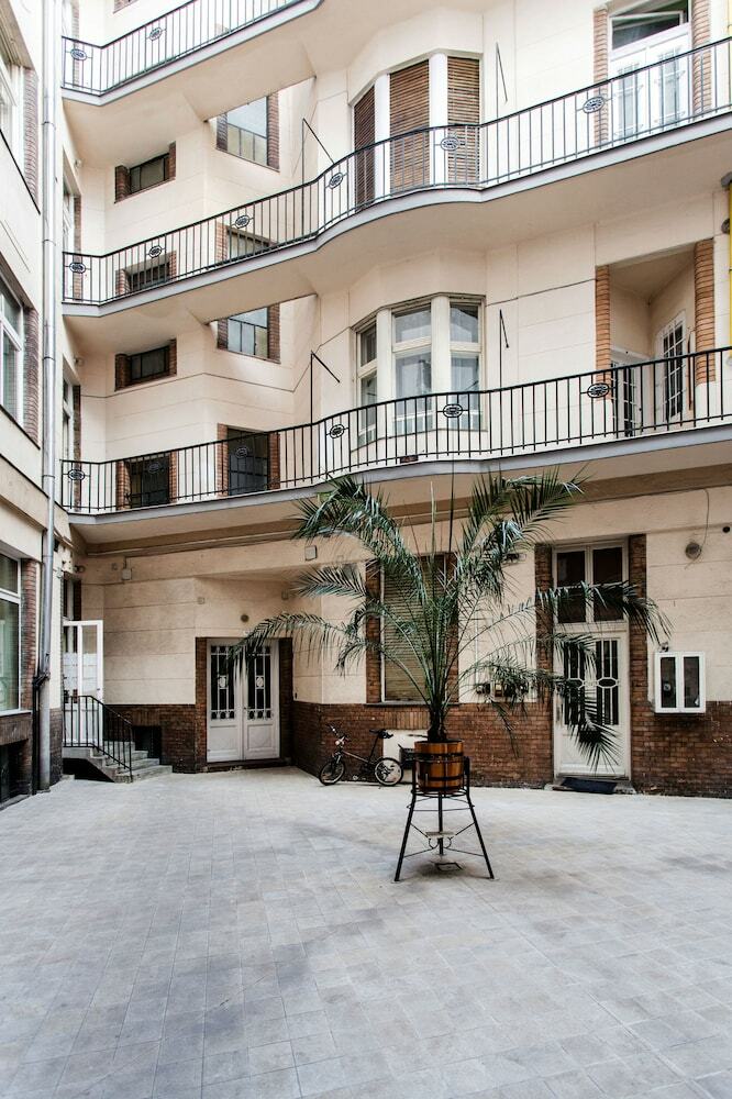Kecskemeti 5 Apartment