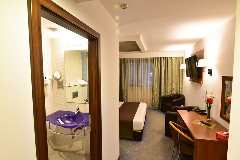 Hotel Forum
