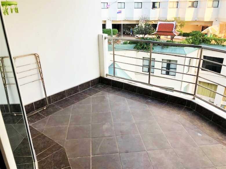 Apartamentos Plaza Residence Jomtien Beach
