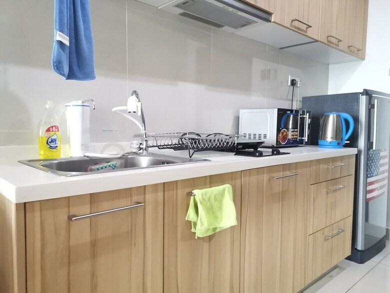 Apartamentos Ksl Studio Homestay By Immaculate