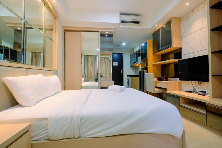 Minimalist With City View Studio @ Menteng Park Apartment