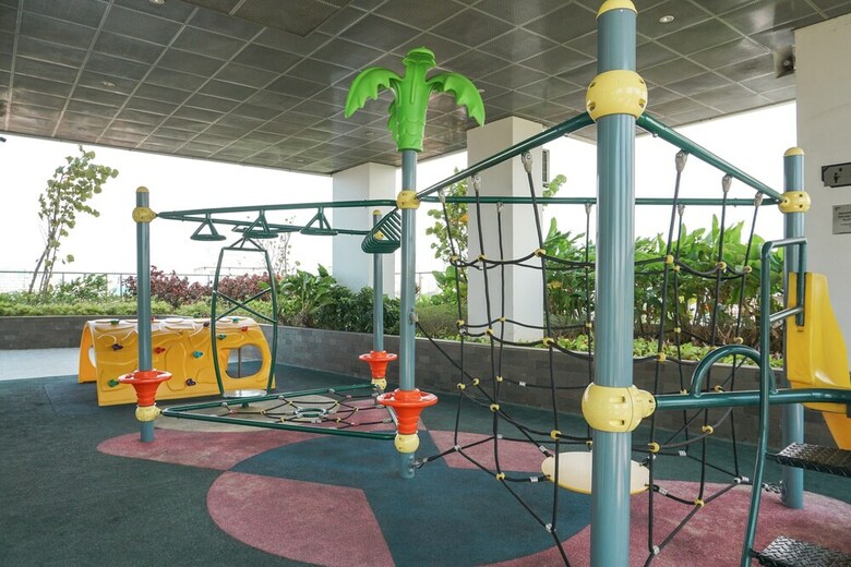 High Floor Studio With City View At Menteng Park Apartment