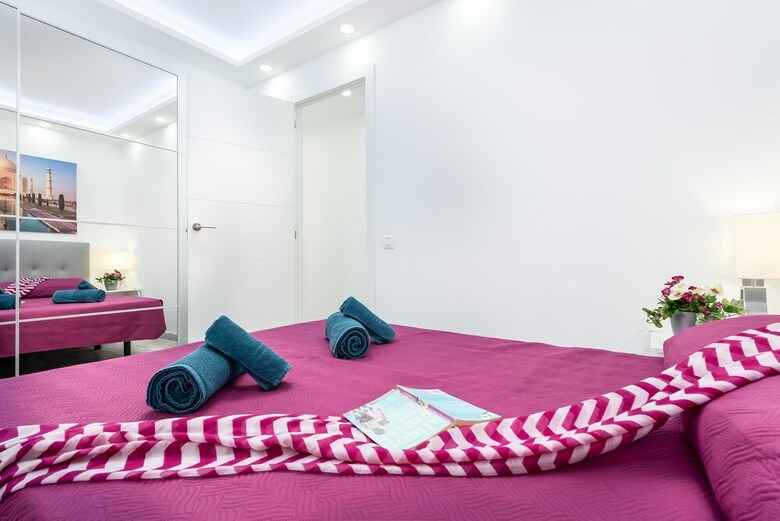 Y10d.best Yomely Apartment Las Americas