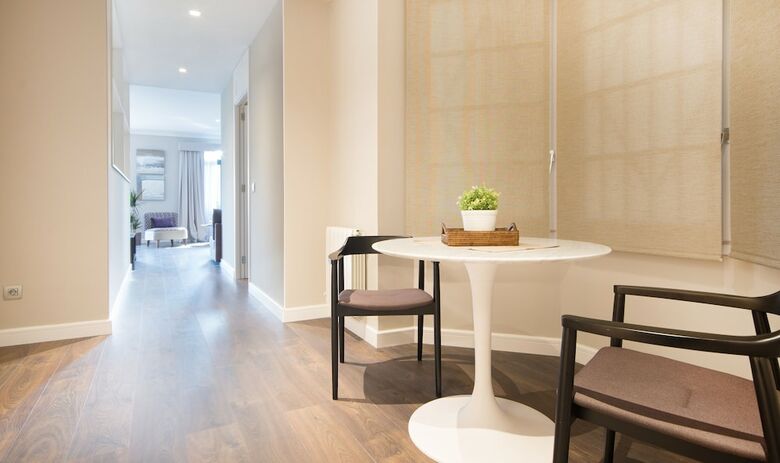 Apartamentos You Stylish Paseo de Gracia 3