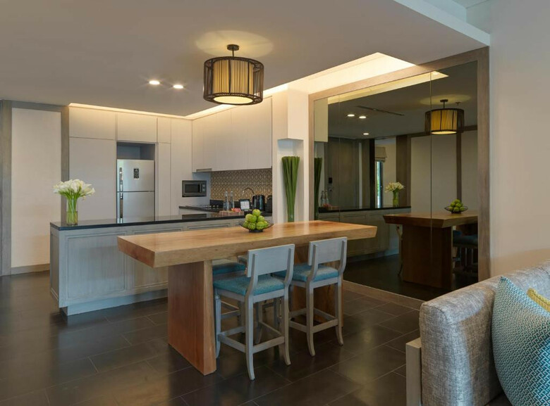 Hotel Avani+ Mai Khao Phuket Suites