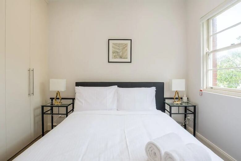 Apartamentos 2 Bedroom Home In Kirribilli With A Great View