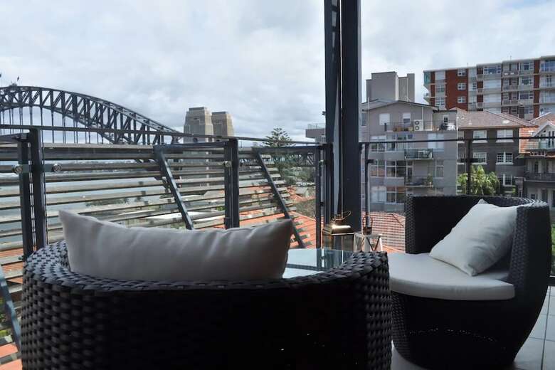 Apartamentos 2 Bedroom Home In Kirribilli With A Great View