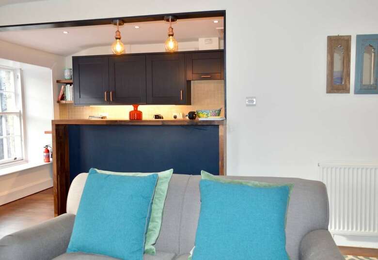 New Town Apartment Close To City Centre