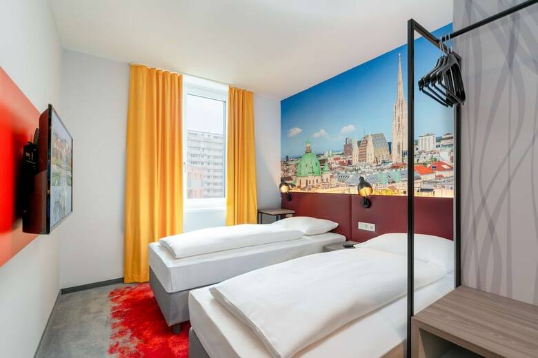 Hotel Campanile Vienna South