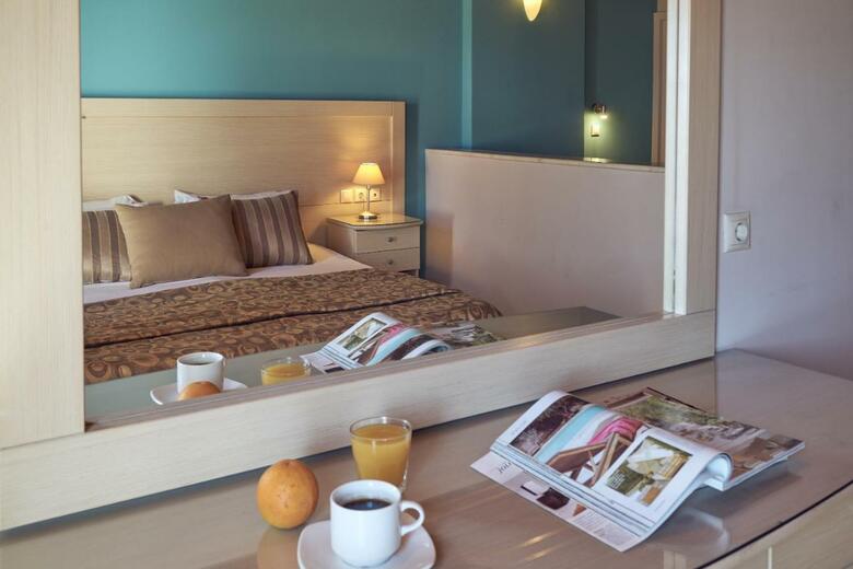 Ionion Blue Hotel