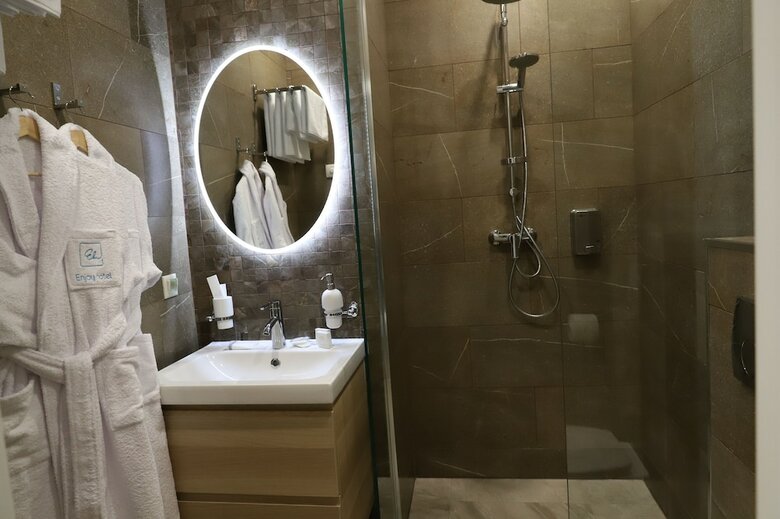 Enjoy Hotel Spb