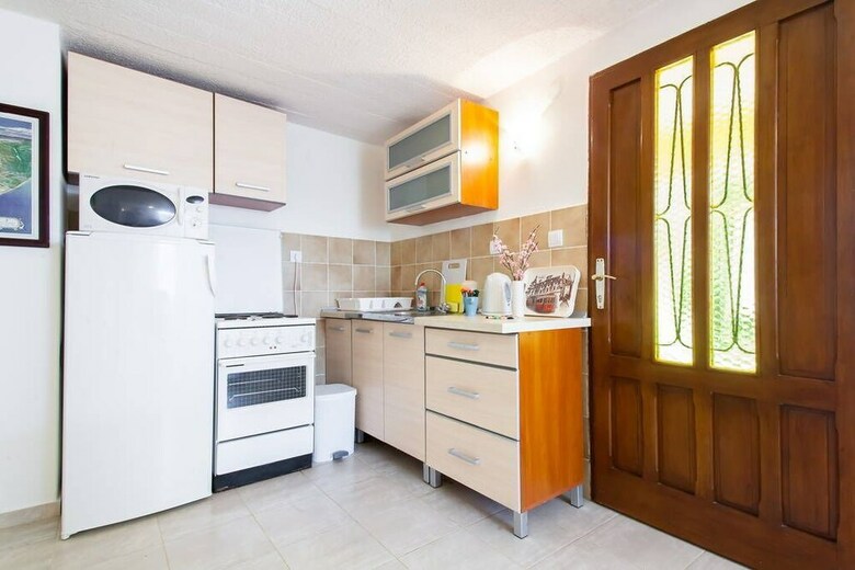 Gregovic Apartments