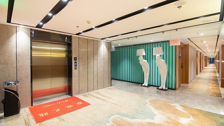 Yiwu Ceo Dinghao Hotel