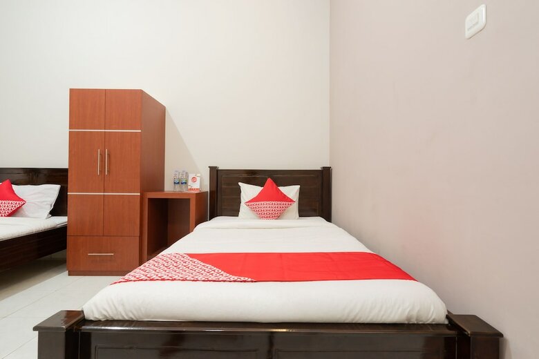 Hotel Oyo 1885 Wisma Wongso Syariah