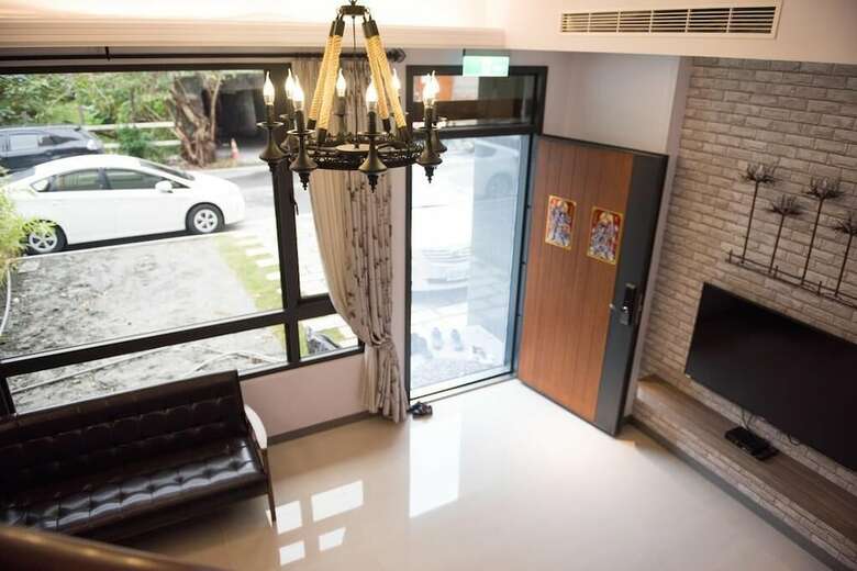 Hotel Travel Mind
