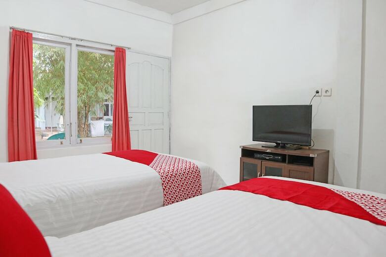 Hostal Oyo 1538 Pesona Beach Travelodge