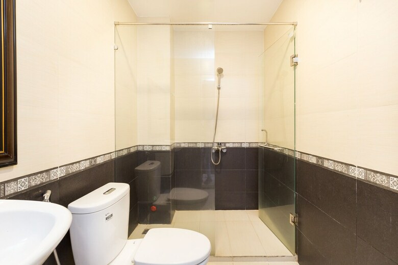 Oyo 560 Le Ngan Phung Hotel