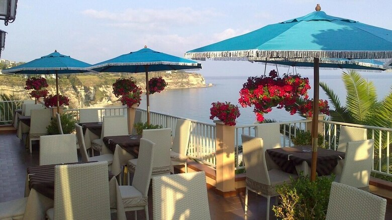 Hotel Ristorante Terrazzo Sul Mare