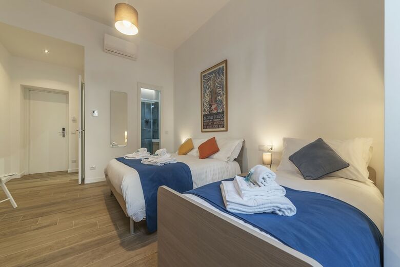Hotel Roman Station House