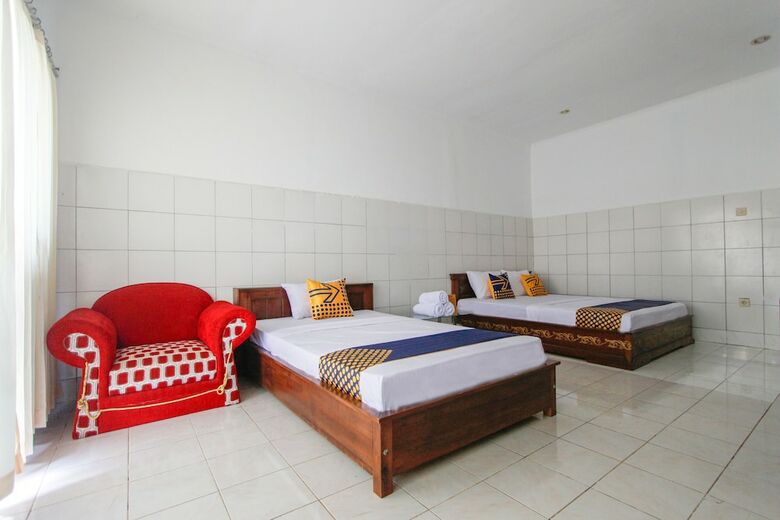 Hostal Spot On 2167 Creative Bungalow