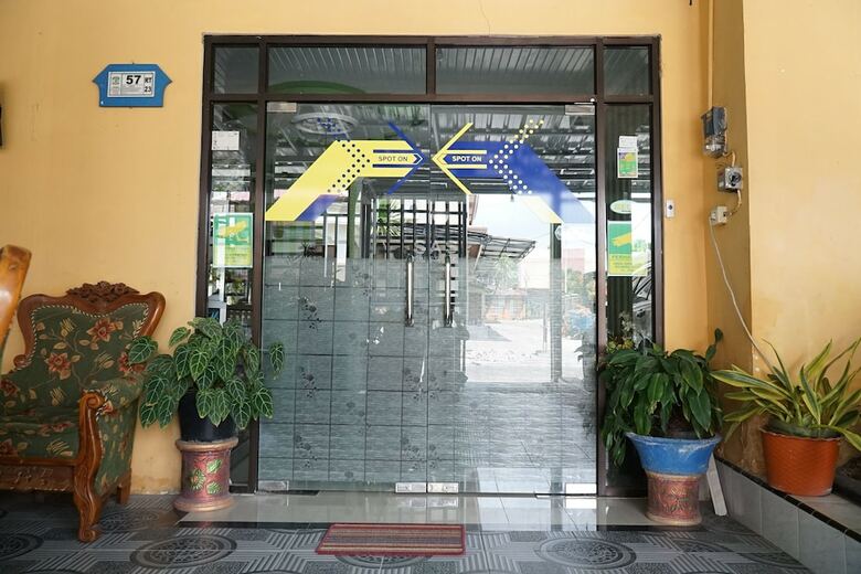 Hotel Spot On 1854 Sepinggan Asri Syariah