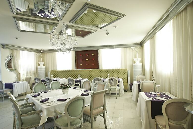 Posada Mama Boutique Hotel & Restaurant