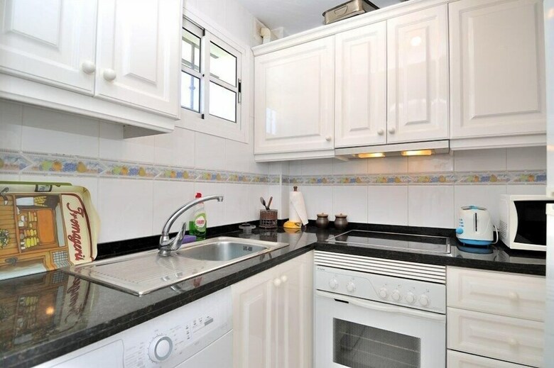 Topfloor Apartment In Las Colinas Ref 52