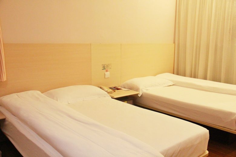 Wenxin Hotel Huashi