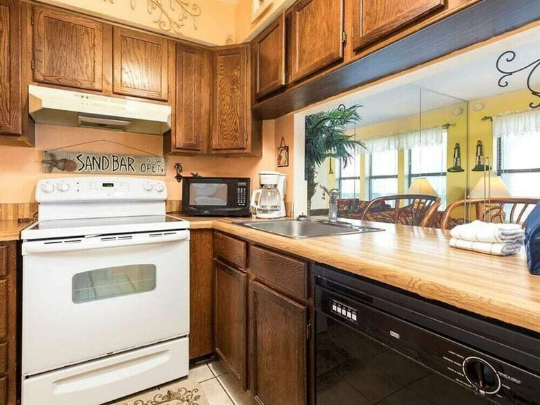 Sea Breeze 203 By Meyer Vacation Rentals