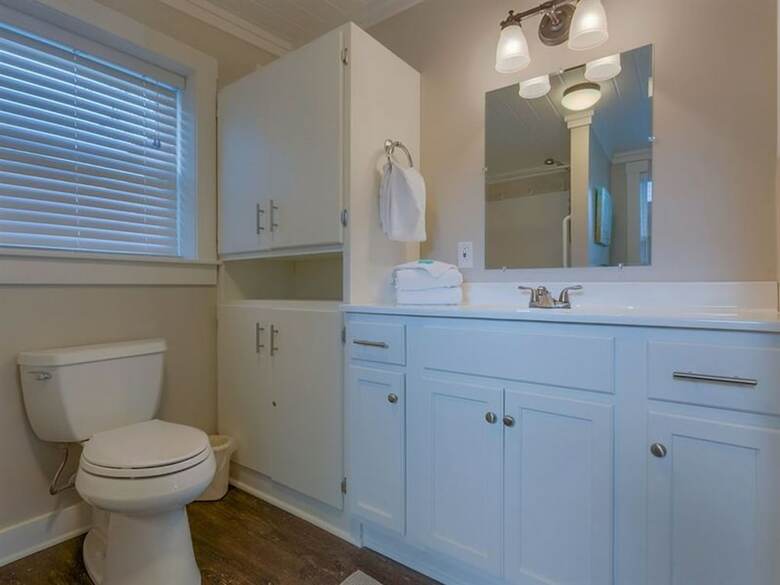 Sunny South By Meyer Vacation Rentals